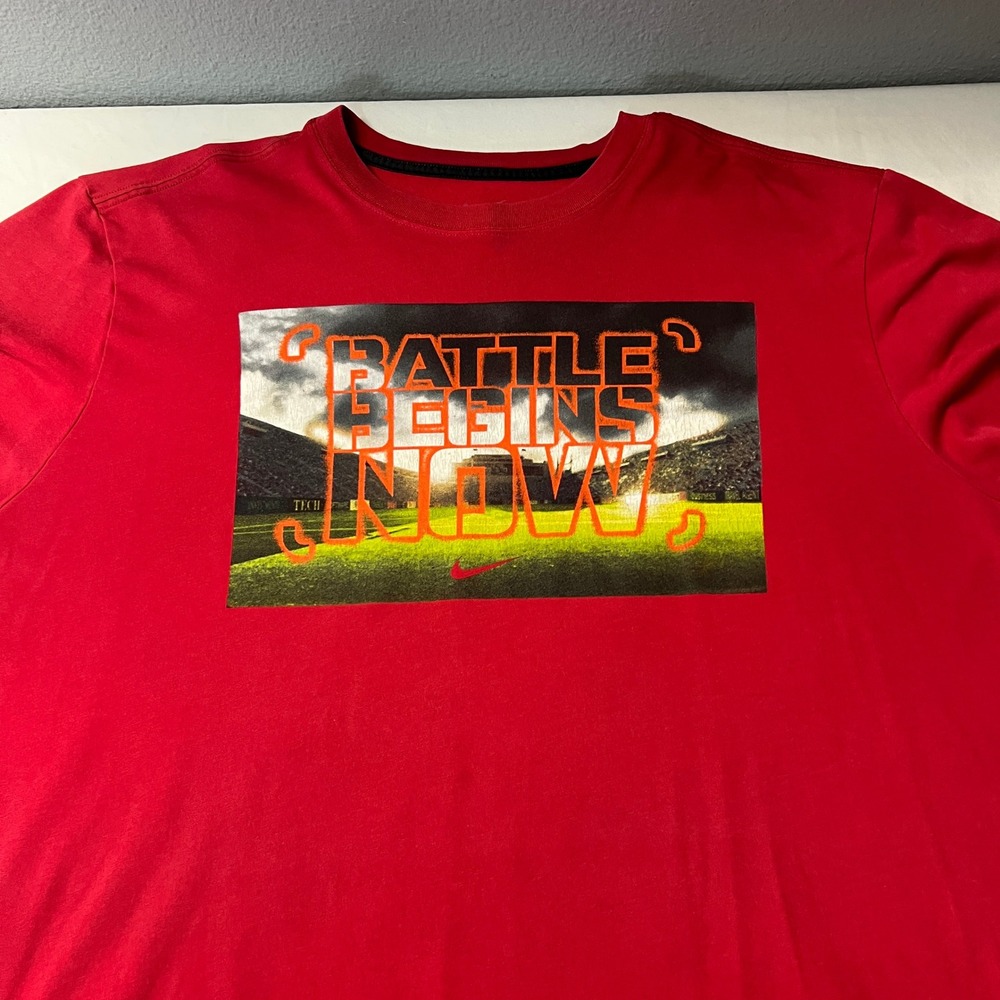 Nike Dri-FIT XL Red Battle Begins Now Football Graphic T-Shirt Men's Athleisure